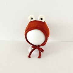 NÓN COTTON MẮT ẾCH CÓ DÂY ĐEO DỄ THƯƠNG CHO BÉ
