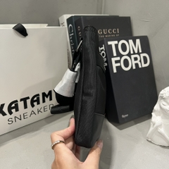 Túi Tommy Hilfiger Nylon Travel Mini Crossover Black AM13473 001