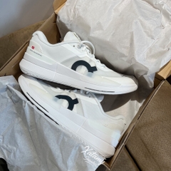 On The Roger Pro 2 All White 3ME10300108