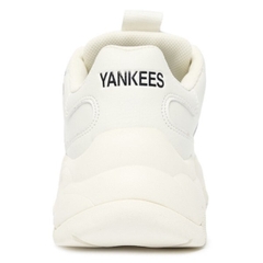 MLB NY trắng