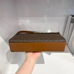 Túi Michael Kors Vincent Medium Signature Logo Pochette With Card Case Brown 35F4G2VC6B