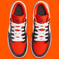 Jordan 1 Low “Halloween” Team Orange DV1335 800