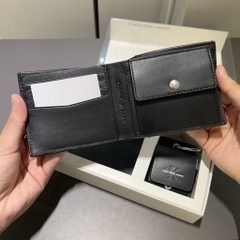 Ví Calvin Klein Monogram Logo Slim Bifold Wallet Black + Airpods Case Gift Set 4G1015G 001