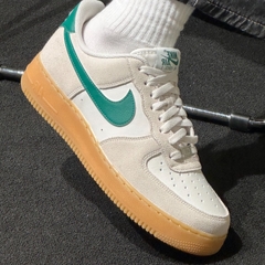 Air Force 1 ’07 LV8 ‘Phantom Malachite Gum’ FQ8714-001