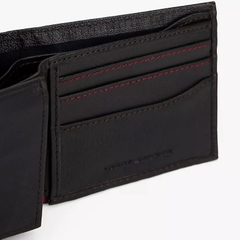 Ví Tommy Hilfiger Men's Pebbled Leather Bifold Wallet Brown 31TL220094