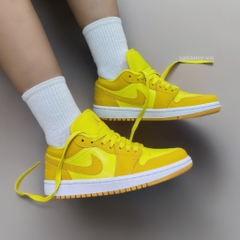 Jordan 1 LOW Yellow Strike DC0774 700