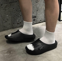 Dép Nike ReactX Rejuven8 Black HV4479 001