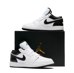 Jordan 1 Low ‘White Black’ 553560 132