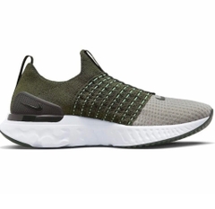 React Phantom Run FK2 Rough Green DX2311 300