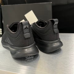 Runblaze All Black JP6931