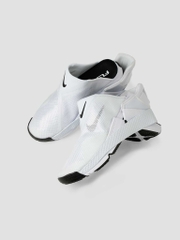 NIKE Go FlyEase White DR5540 102