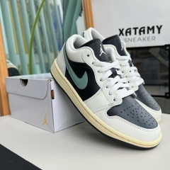 Jordan 1 Low Jade Smoke DC0774 001
