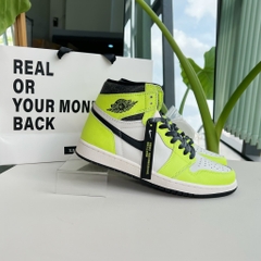 Jordan 1 Retro High OG Volt 555088 702