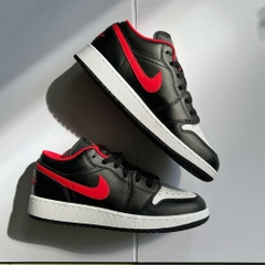 Jordan 1 LOW Black Fire Red 553558 063