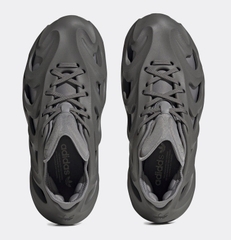 adiFOM Q Light Grey IE7448