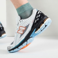 New Balance 1906R ‘White Black Copper’ M1906RBO