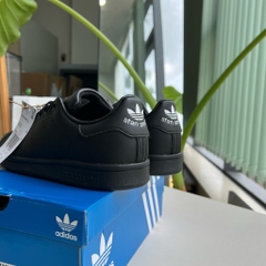 Stan Smith Triple Black FX7523