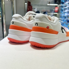 On Roger Pro 2 Clay White Flame (NO BOX) 3WE10330256