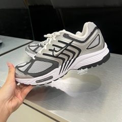 Nike Air Pegasus 2005 ‘Metallic Silver’ HQ3031 002