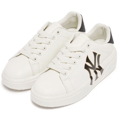 MLB Chunky Classic White NY 3ASXXA11N 50IVS