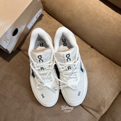 On The Roger Pro 2 All White 3ME10300108