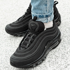 Air Max 97 “Triple Black” 921733 001