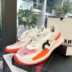 On Roger Pro 2 Clay White Flame (NO BOX) 3WE10330256