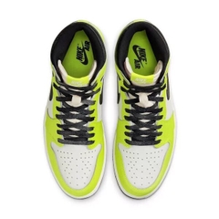 Jordan 1 Retro High OG Volt 555088 702