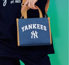 Túi MLB Varsity Basic Canvas Mini Tote NY Denim 3AORS083N-50INS