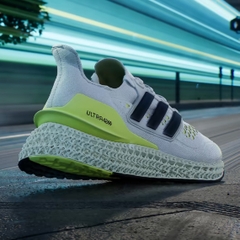 Ultra4D FWD White Solar Yellow GZ6941