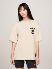 Áo Tommy Jeans Remastered 1985 Beige DM19130 100