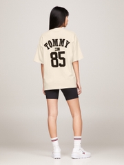 Áo Tommy Jeans Remastered 1985 Beige DM19130 100