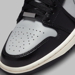 Jordan 1 Mid SE Black Chrome FB9892 002