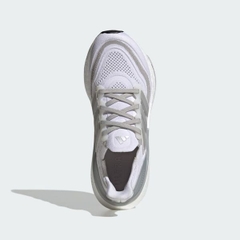 Ultraboost Light Silver Metallic IG8279