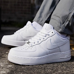 Air Force 1 All White W DD8959 100