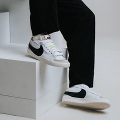 Blazer Low '77 Jumbo White Black DN2158 101