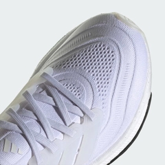 Ultraboost Light Cloud White GY9352