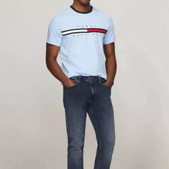 Áo Tommy Hilfiger ESSENTIAL FLAG LOGO Baby Blue 78JA524 430