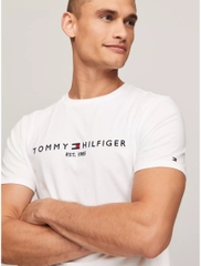 Áo Tommy Hilfiger Embroidered Tommy Logo White 78J6318 540