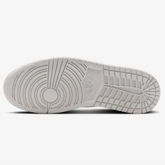 Jordan 1 Retro Low OG Metallic Silver CZ0709 002