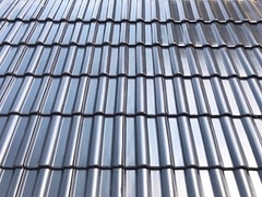 Ngói sóng tròn tráng men 10v/m2 Viglacera Hạ Long màu xanh