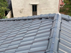 Ngói sóng tròn tráng men 10v/m2 Viglacera Hạ Long màu xanh