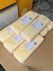 Phô mai khối Amozzaa khối 2,2kg