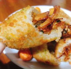 Xôi Gà Nấm Siêu To - Khay gần 800g
