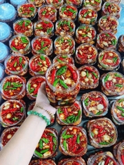Trứng cút ngâm tương hủ 50 trứng