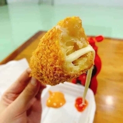 HOTDOG Xúc Xích phô mai 6 cây 500gr