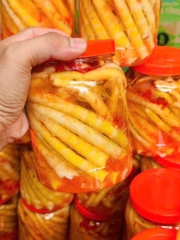 Măng Trúc ngâm tỏi ớt hủ 1kg luôn nước