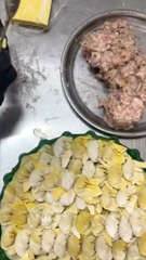 Hoành thánh nhà làm hộp 30-32 cái 500g