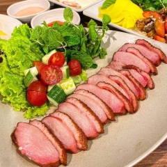 Lườn ngỗng hun khói Nga 4 miếng