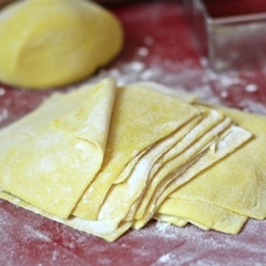 Hoành Thánh Lá 500g tu 50-60 lá